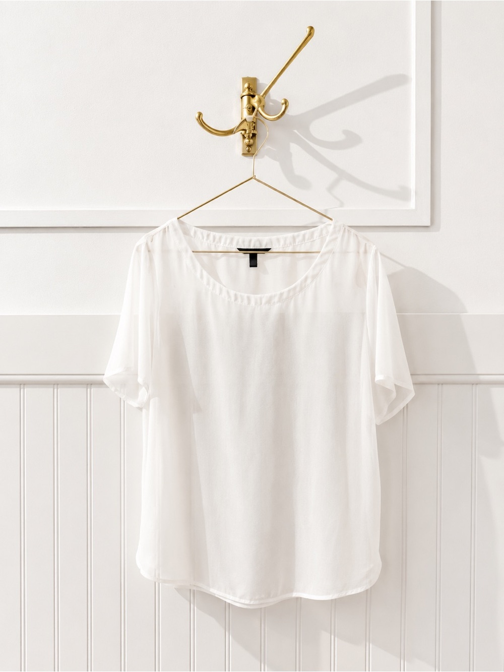 Banana Republic White Sheer Short-Sleeve Blouse